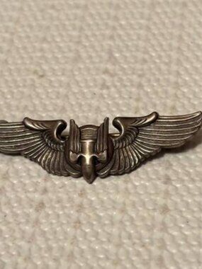 Rare WWII Sterling Silver US Military Aerial Gunner Bomber Wings Pin